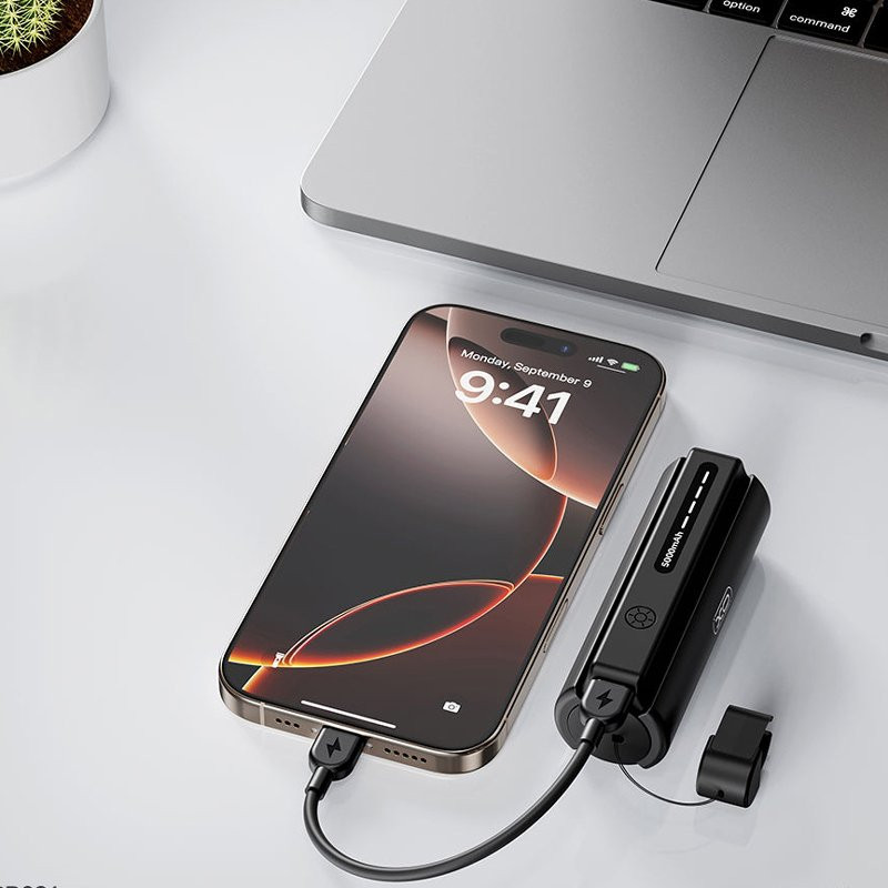 Портативный аккумулятор XO PR281 5000 мАч для iPhone с фонариком